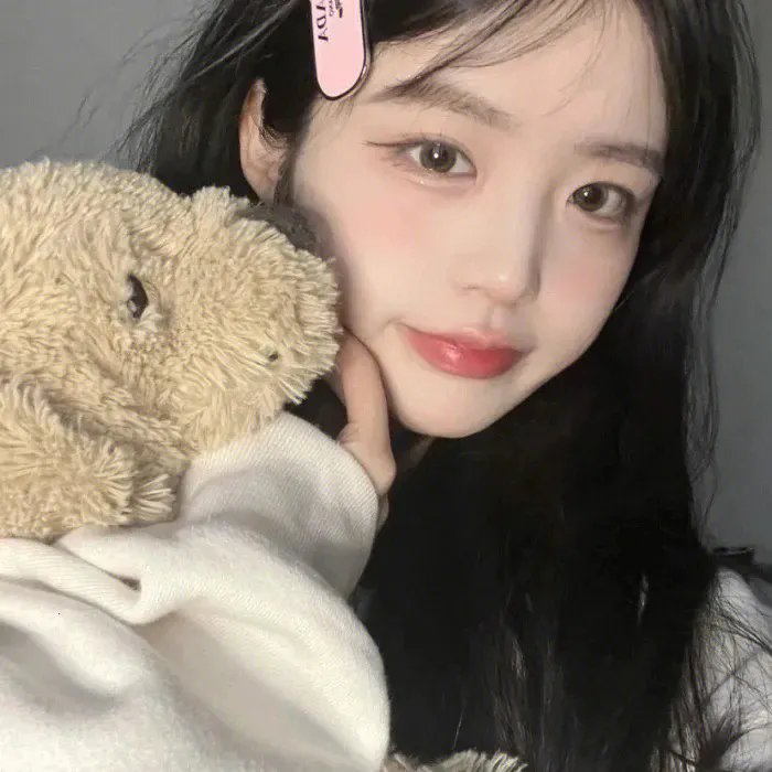 美女蛇岛求生